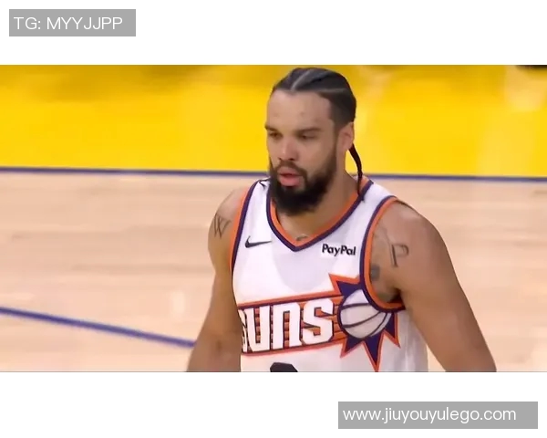 防守悍将争锋相对狄龙首节高效得分墨菲三分火力全开